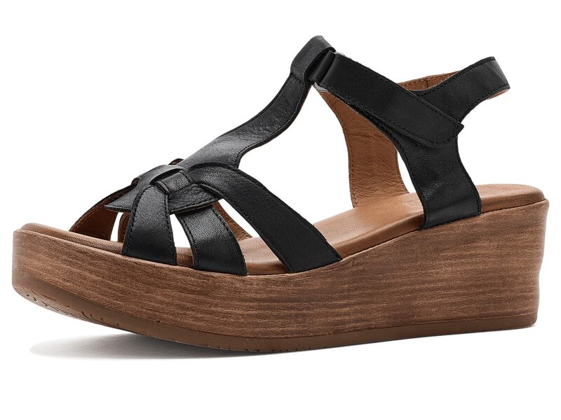ミズムーズ レディース シューズ 踵 サンダル Miz Mooz Wilder Wedge Sandals Black 黒いこと