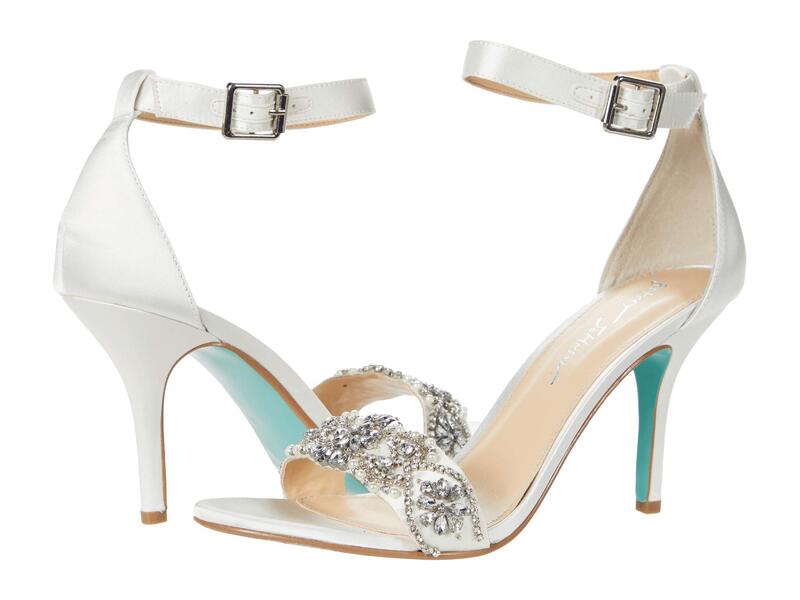 ブルーバイベトシージョンソン レディース シューズ ヒール Blue by Betsey Johnson Gina Ivory Satin アイボリー｜ReVida 店