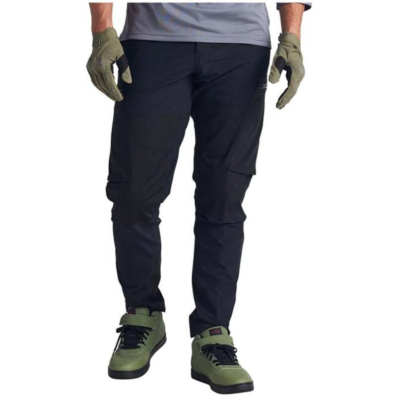 トロイリーデザイン メンズ ボトムス カジュアルパンツ カーゴパンツ Troy Lee Designs Ruckus Cargo Pants Mono Black ブラック