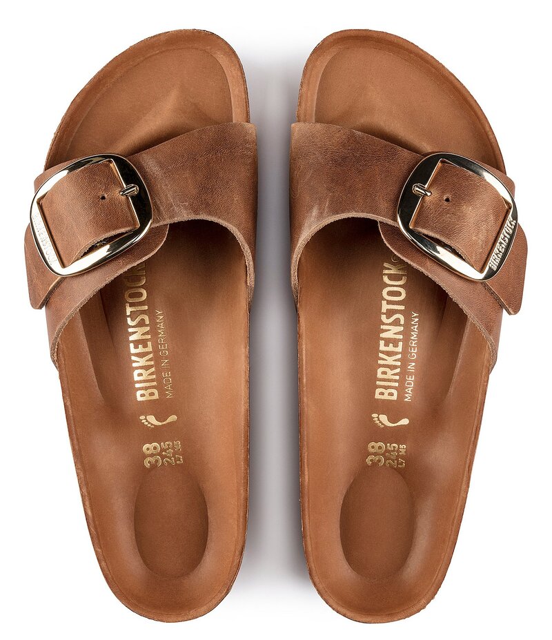 ビルケンシュトック レディース シューズ パンプス サンダル なめし革 Birkenstock Women\u0027s Madrid Big Buckle Detail Oiled Leather Slide Sandals Cognac