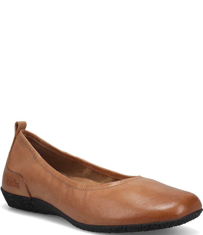 タオスフットウェア レディース シューズ パンプス なめし革 Taos Footwear Chit Chat Leather Skimmer Flats Caramel