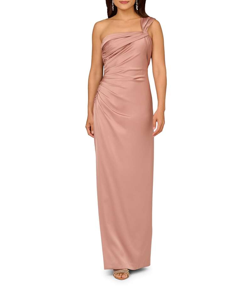 アイダンマットックス レディース トップス ワンピース ギャザー サテン Aidan Mattox Satin One Shoulder Ruched Sheath Dress Warm Cameo｜ReVida 店
