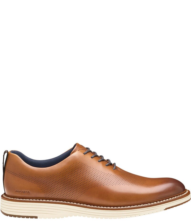 ジョンストンアンドマーフィー メンズ シューズ ドレスシューズ オックスフォード レザー Johnston & Murphy Men's Upton One-Piece Perforated Leather Plain Toe Oxfords Tan タン