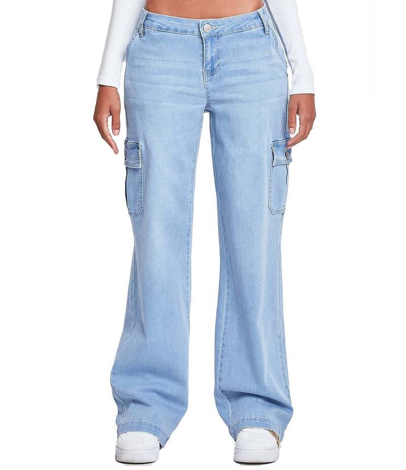 YMI デニム レディース ボトムス ジーンズズボン下 ワイドレッグ ローライズ デニム YMI Jeanswear Low Rise Wide Leg Cargo Jeans Light Blue 青み