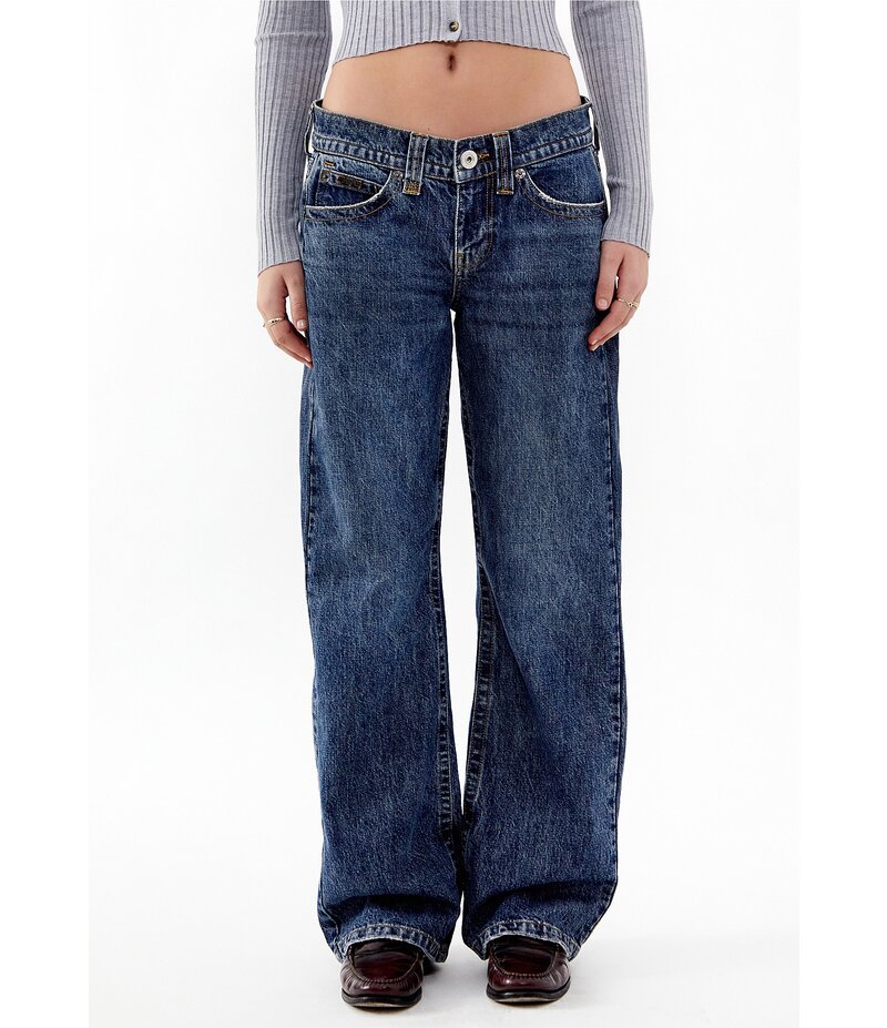 アーバンアウトフィッターズ レディース ボトムス デニムパンツ ローライズ ジーンズ BDG Urban Outfitters Kayla Low Rise Low Rider Jeans Dark Vintage