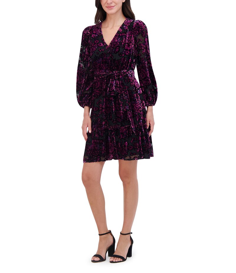 エリザジェイ レディース トップス ワンピース Vネック ミニワンピース フリル ミニ ベルベット Eliza J V-Neck Burnout Velvet Ruffle Fit & Flare Mini Dress Black Wildberry ブラック