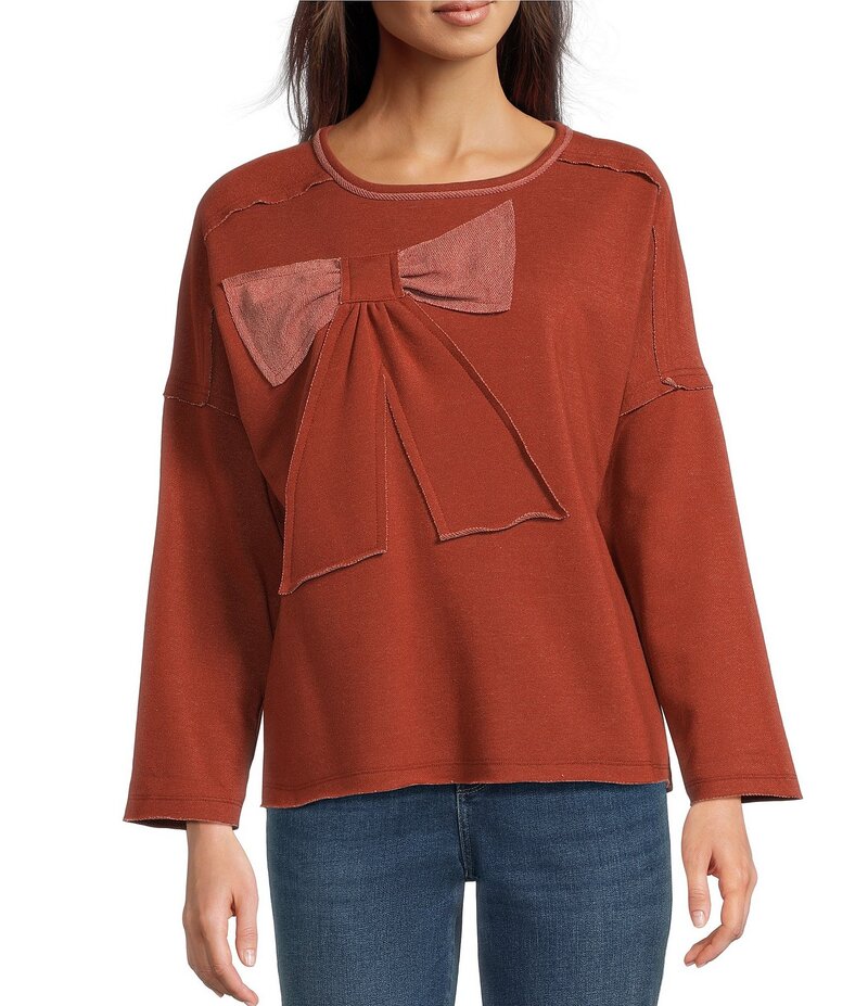アリ マイルス レディース トップス シャツ クルーネック ニット Ali Miles Knit Raw Edge Bow Detail Crew Neck Dolman Long Sleeve Top Spice
