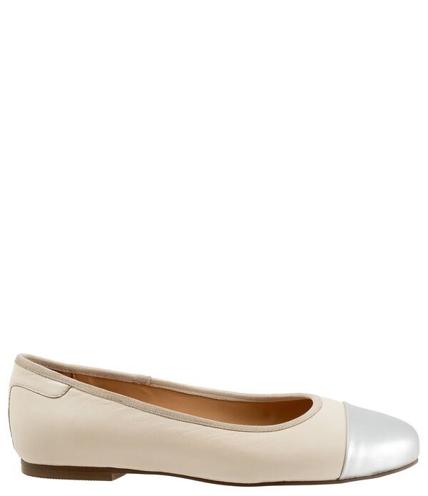 トロッターズ レディース シューズ パンプス カラーブロック キャップ レザー Trotters Clara Colorblock Leather Cap Toe Flats Ivory/Silver アイボリー