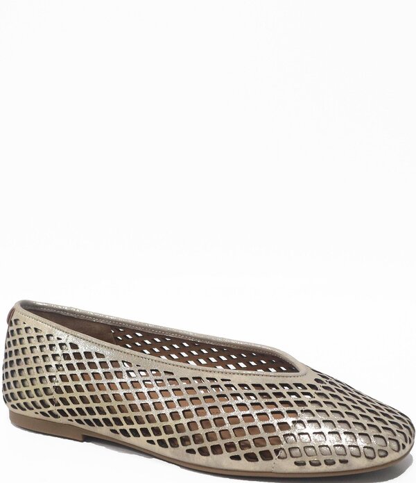 ジェントルソウルズ レディース シューズ パンプス レザー Gentle Souls Willow Perforated Leather Flats Gravel