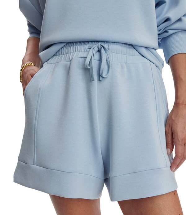 バーレイ レディース ボトムス ハーフパンツ・ショーツ ショートパンツ Varley Atrium Coordinating Double Soft High Rise Drawstring Tie Waist Pull-On Shorts Cashmere Blue ブルー