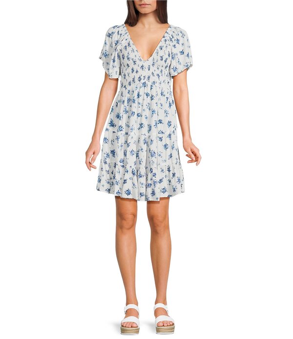アンジー レディース トップス 衣装 V素っ首 ティアード 御花柄 刷り上げる シャーリング 御花 Angie Floral Printed Short Flutter Sleeve V-Neck Smocked Tieredress Ivory 象牙色