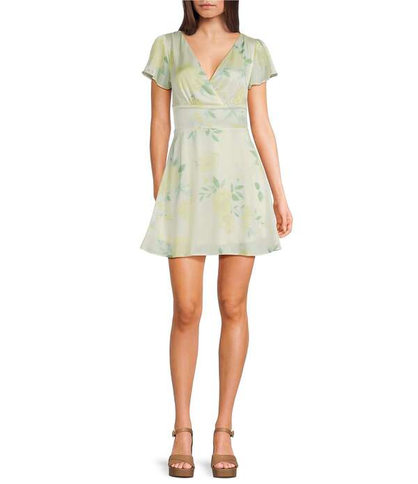 ジービー レディース トップス ワンピース Vネック フラワー柄 プリント ミニ サテン フラワー GB Satin Floral Print Short Sleeve V-Neck Blouson Mini Dress Light Yellow イエロー 14,541円