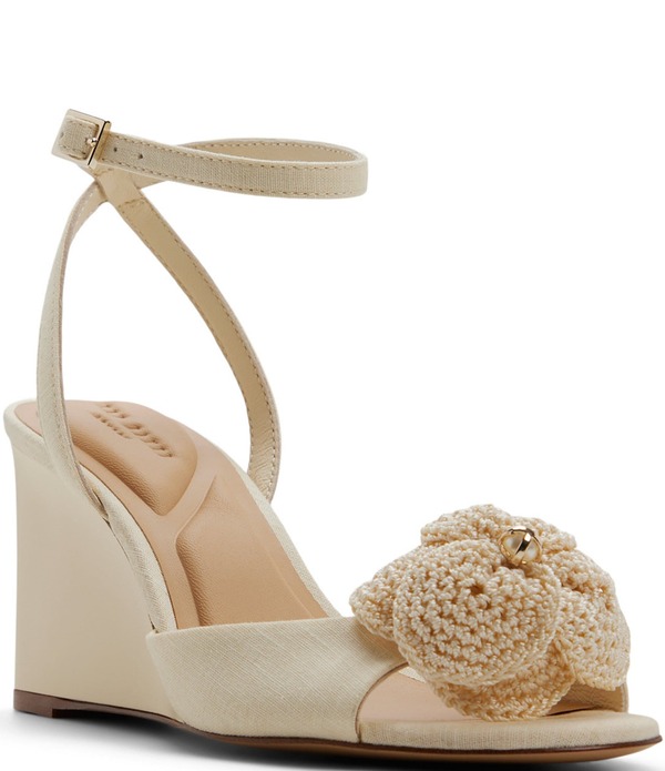 テッドベーカー レディース シューズ サンダル アンクル Ted Baker London Bridget Crochet Flower Ankle Wrap Wedge Sandals Cream クリーム｜ReVida 店