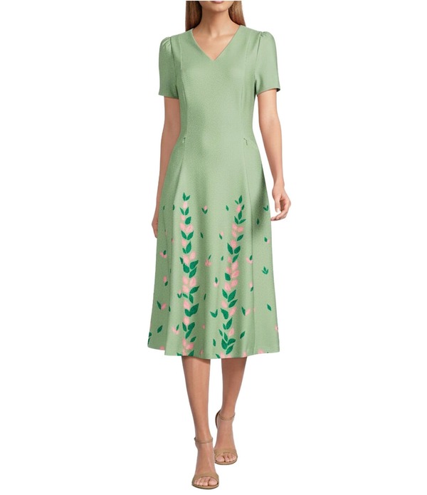インベストメンツ レディース トップス ワンピース Vネックレープ フラワー柄 ミディ スキューバ フラワー Investmentscuba Crepe Floral Short Sleeve Fit and Flare V-Neck Midi Dress Moss Border Leaf｜ReVida 店 17,375円