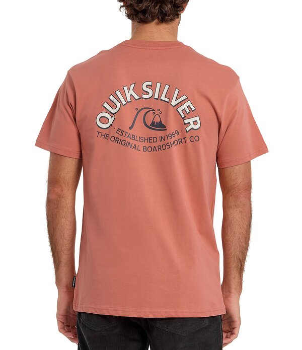クイックしろがね色 メンズ トップス プルオーバー ロゴタイプ Quiksilver Bubble Arch Logo Short Sleeve T-Shirt Desert Sand 沙子