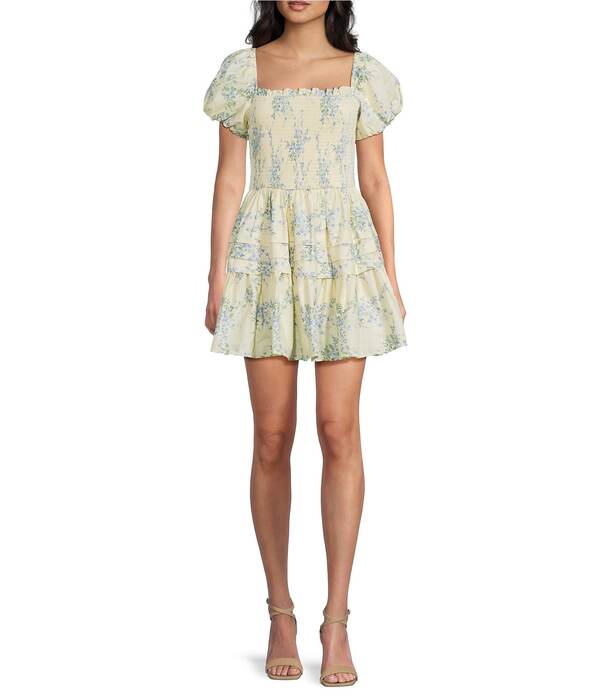ビーダーリン レディース トップス 衣装 ティアード お花柄 刷り上げる シャーリング お花 B. Darlin Floral Printed Puff Sleeve Smocked Tieredress Yellow/Periwinkle 黄み レディースファッション-ワンピース