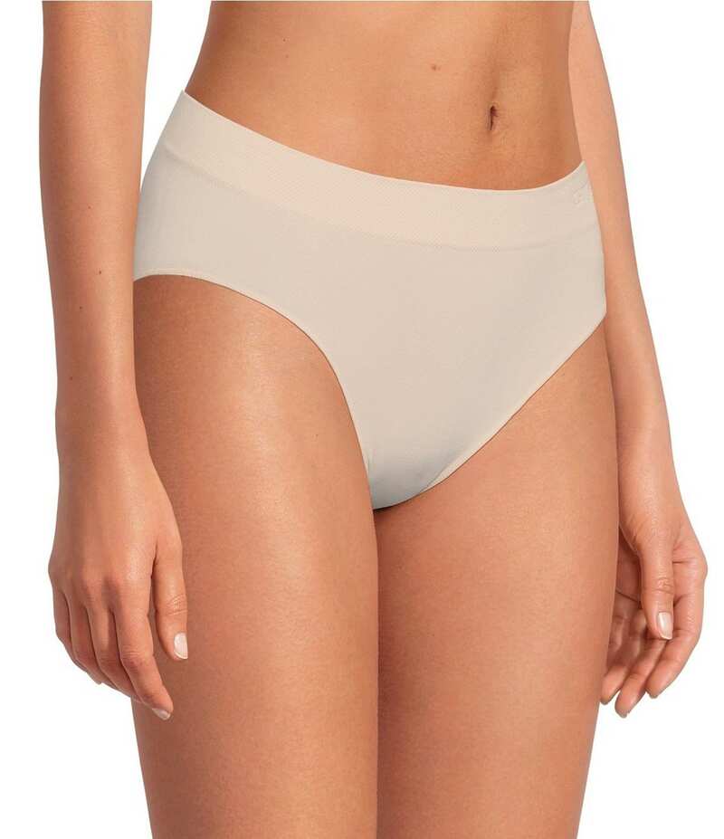 レミステレー レディース アンダー御召しもの ズボン下 Le Mystere Seamless Comfort Hipster Panty Soft Shell