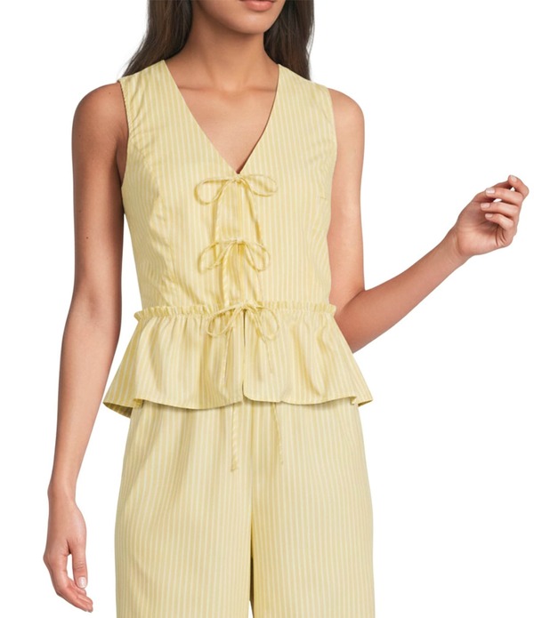 スカイズアブルー レディース トップス シャツ Vネック ノースリーブ Skies Are Blue Striped V-Neck Sleeveless Tie-Front Peplum Hem Coordinating Top Yellow/White ホワイト