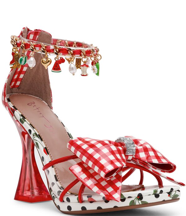 ベッツィジョンソン レディース シューズ サンダル ギンガムチェック ギンガム Betsey Johnson Margret Gingham Charm Embellishedressandals Red/Multi レッド｜ReVida 店