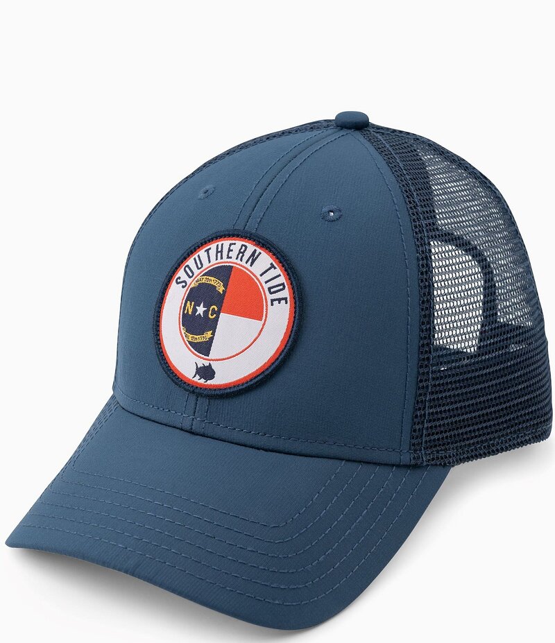サウザーンタイド メンズ アクセサリー 帽子 Southern Tide State Patch North Carolina Performance Trucker Hat Seven Seas Blue ブルー