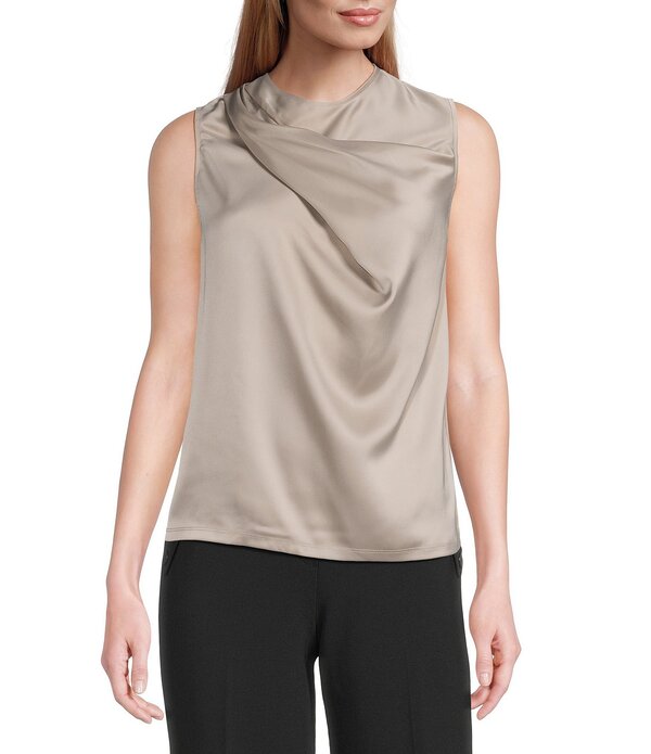 アンクライン レディース トップス シャツ アシンメトリー ドレープ キャップ ブラウス Anne Klein Drape Front Asymmetrical Shoulder Cap Sleeve Blouse Beige ベージュ｜ReVida 店