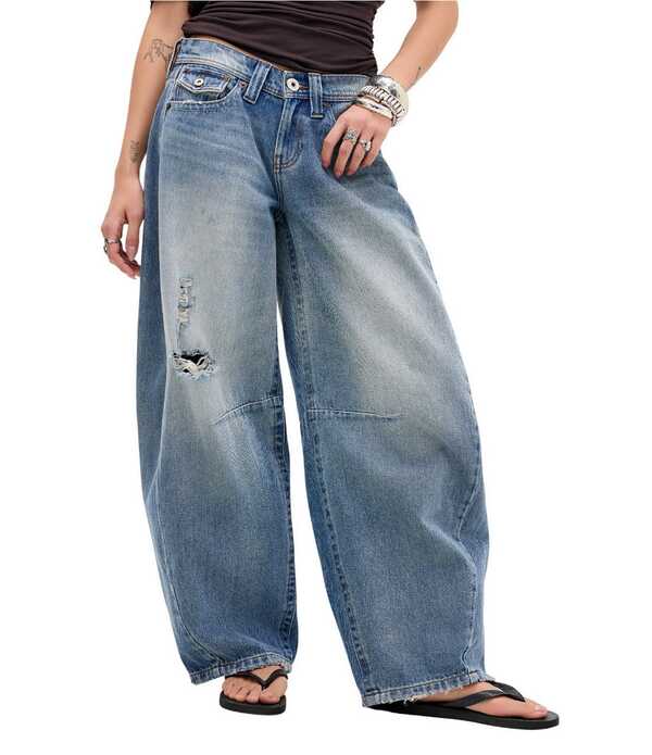 アーバンアウトフィッターズ レディース ボトムス デニムパンツ ヴィンテージーンズ BDG Urban Outfitters Kayla Cocoon Light Vintage Jeans Light Vintage|ReVida 店