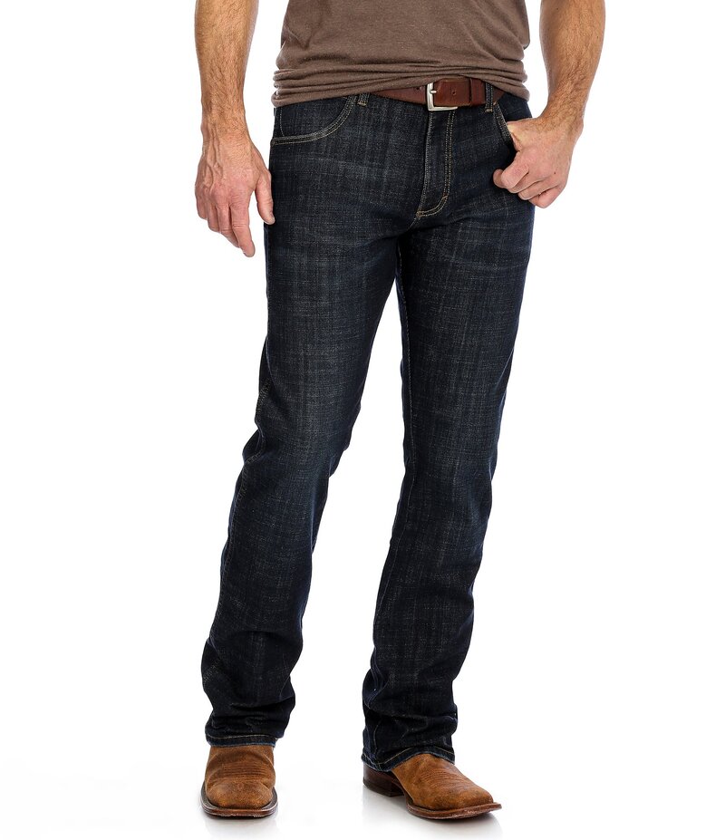 ラングラー メンズ ボトムス デニムパンツ スリムフィット ブーツカット ブーツ ジーンズ WranglerR RetroR Dax Slim Fit Bootcut Jeans Dax