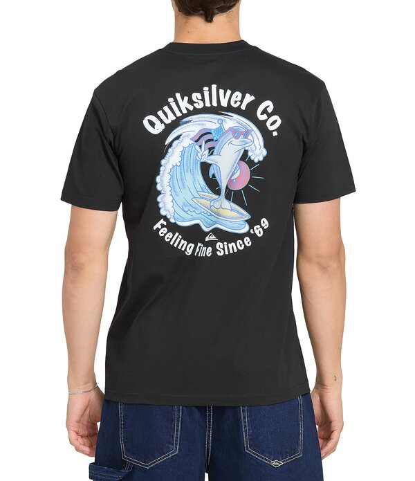 クイックしろがね色 メンズ トップス プルオーバー グラフィック Quiksilver Patriot Dolphin Short Sleeve Graphic T-Shirt Black 黒いこと