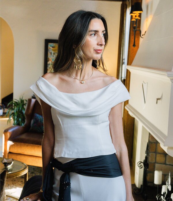 アントニオ メラーニ レディース トップス シャツ ドレープ サテン ブラウス Antonio Melani x Stephanie Covington of A Life Well Saved Kaitlin Satin Drape Cowl Neck Off the Shoulder Coordinating Blouse Ivory アイボリー|ReVida 店