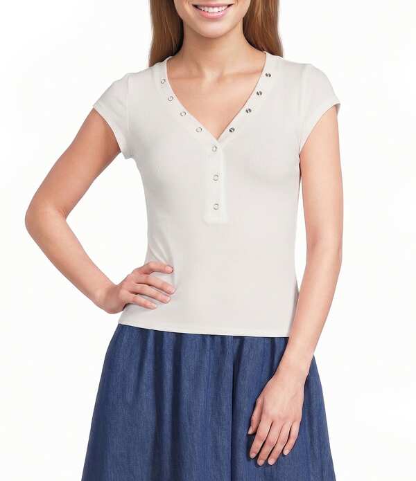 ブルーペッペーブルーペッパー レディース トップス プルオーバー Vのど首 編み物 Blu Pepper V-Neck Short Sleeve Half Snap Button Knitop White 白いこと