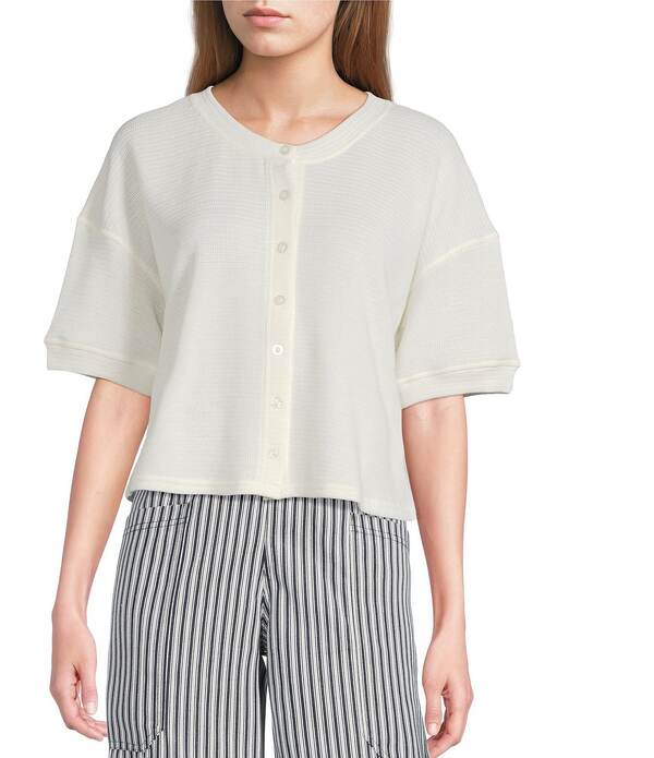 ブルーペッペーブルーペッパー レディース トップス プルオーバー Blu Pepper Short Sleeve Button Frontop Tee Cream 皮膚軟化剤