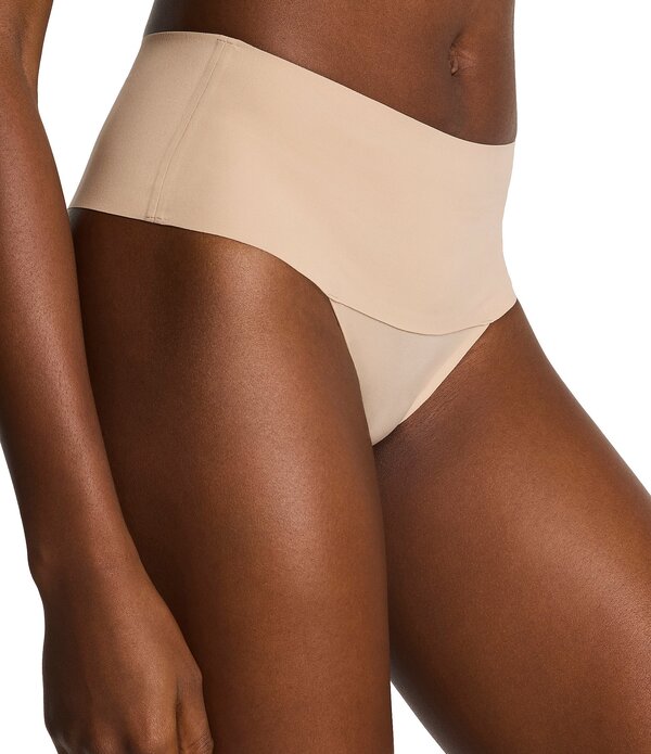 スパンク レディース アンダー御召しもの ブリーフズボン下 SPANXsupersmooth Undie-tectable Thong Chai