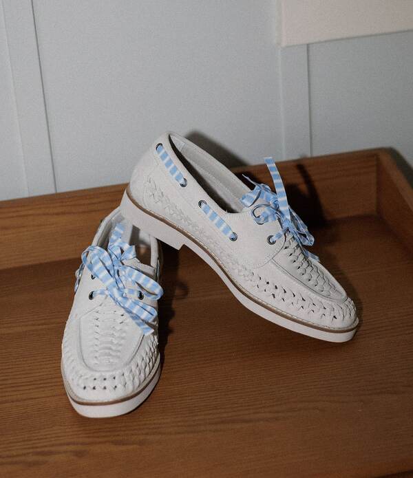 ジャンビニ レディース シューズ スエードクロス Gianni Bini x Cyd Morris The Nantucket Suede Woven Boat Shoesunset Beige ベージュ