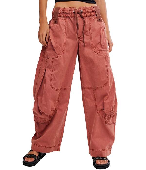 フリーピープル レディース ボトムス 心地よいズボン下 カーゴパンツ Free People We The Free Onset Mid-Rise Parachute Cargo Pants Paper Lantern
