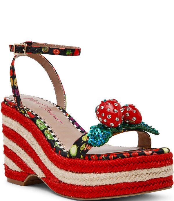 ベッツィジョンソン レディース シューズ スリッポン・ローファー 刷り上げる サンダル Betsey Johnson Bobbie Fruit Print Espadrille Wedge Sandals Black/Multi 黒いこと