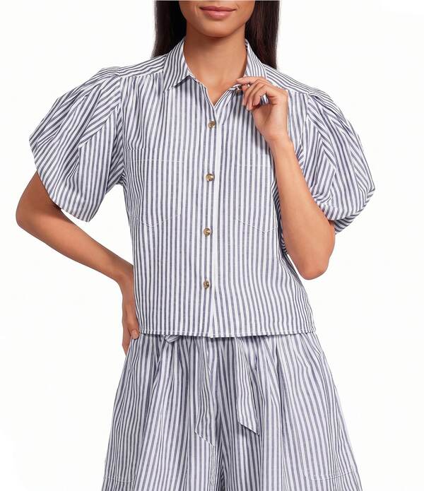 エーラブズエー レディース トップス プルオーバー クロップド A Loves A Striped Collared Button Front Short Puff Sleeve Cropped Coordinating Shirt Medium Blue 青碧