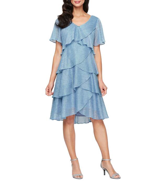 イグナイト レディース トップス 衣装 Vのど首 ティアード プチ フラウンス Ignitevenings Petite Size Shimmer Tiered Ruffle V-Neck Embellishment Short Flutter Sleeve Shift Dress Hydrangea