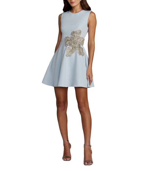 マックダガル レディース トップス 衣装 縮緬 ハイネック ミニ ノースリーブ Mac Duggal Crepe High Neck Sleeveless Rhinestone Flower Mini Dress Powder Blue 青色