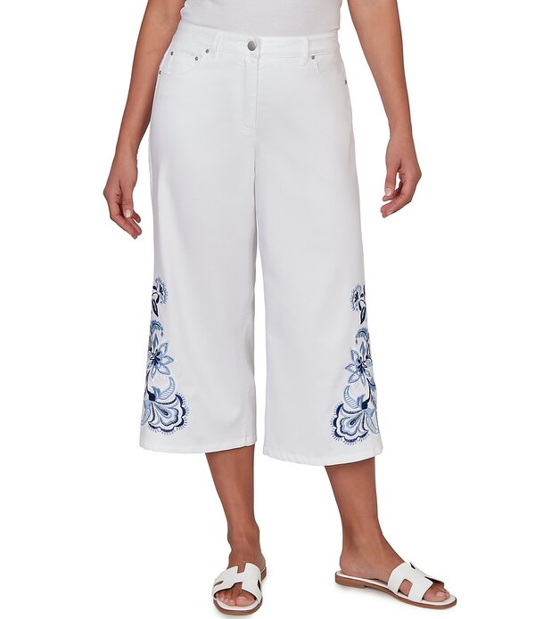 ルビーアールディー レディース ボトムス カジュアルパンツ プチ 刺繍 デニム キャップ Ruby Rd. Petite Sizembroidered Wide-Leg Capri Denim Pant White ホワイト｜ReVida 店