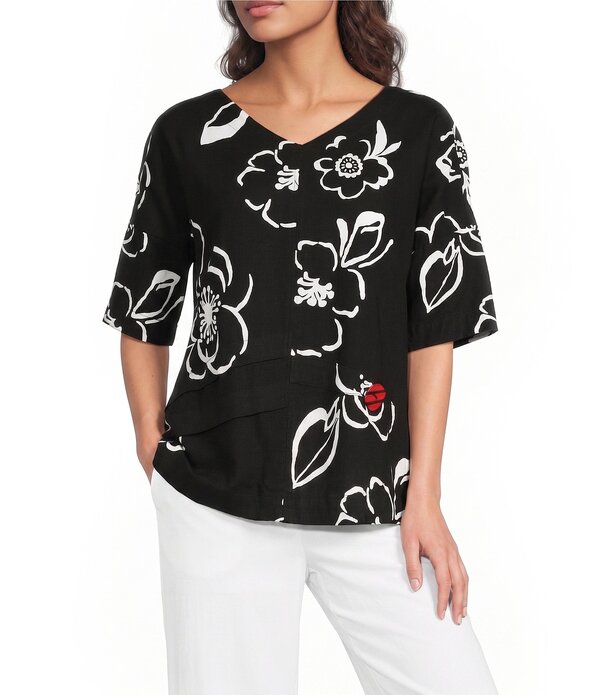 蟻 マイルス レディース トップス ティーシャツ Vのど首 お花柄 プチ 対比 お花 Ali Miles Petite Size Woven Contrast Floral Side V-Neck Elbow Sleeve Popover Top Black/White 白いこと