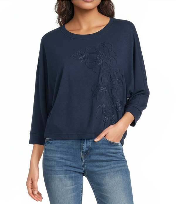 民権主義 レディース トップス プルオーバー 御花柄 刺しゅう 編み物 御花 Democracy Embroidered Floral Scoop Neck 3/4 Dolman Sleeve Knitop Navy Multi 米国海軍