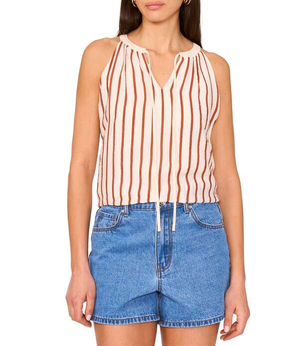 ヴィンスカムート レディース トップス シャツ Vネック ノースリーブ Vince Camuto Striped Split V-Neck Sleeveless Tank Chili ストライプ|ReVida 店