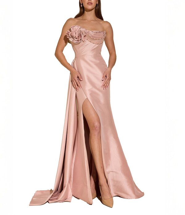 テラニクチュール レディース トップス 衣装 御花柄 ドレープ ストラップレス 御花 Terani Couture 3D Floral Straplesstretch Mikado Drape Front Sheath Gown Blush 毛はらい