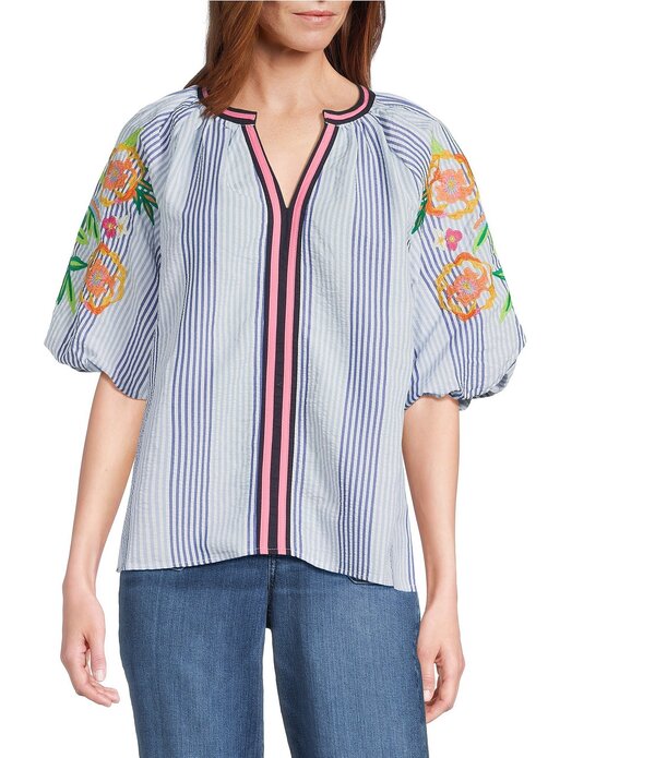カレッサ レディース トップス カットソー Vのど首 軽気球捩り プチ 刺しゅう Calessa Petite Size Woven Stripembroidered Split V-Neck Elbow Length Balloon Sleeve Tunic Blue Multi 青色