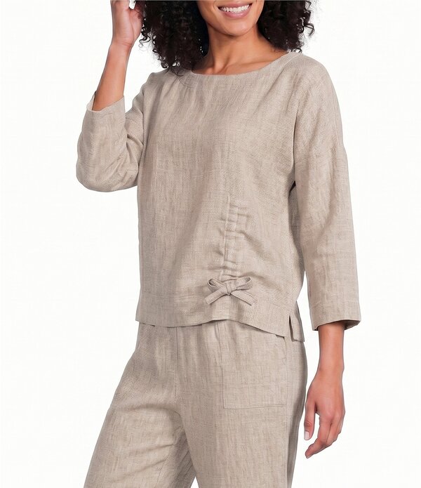 アリ マイルス レディース トップス シャツ Ali Miles Woven Round Neck 3/4 Sleeve Cinched Hem Top Latte｜ReVida 店