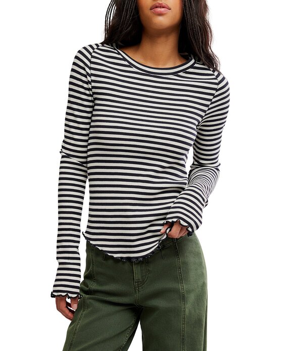 フリーピープル レディース トップス Tシャツ ニット Free Peopleasy Does It Striped Scoop Neck Long Sleeve Waffle Knitee Black and White Combo ホワイト|ReVida 店