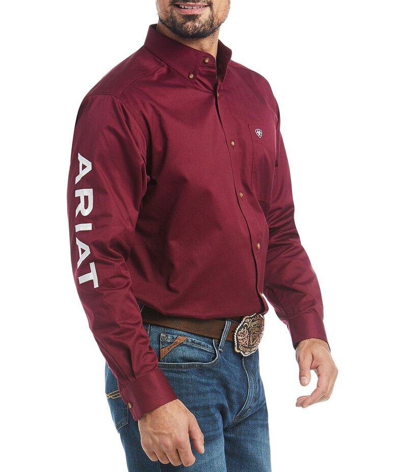 アリアト メンズ トップス プルオーバー ロゴタイプ 長袖 Ariat Team Logo Long-Sleeve Woven Twill Shirt Red 赤いこと トップス-カジュアルシャツ