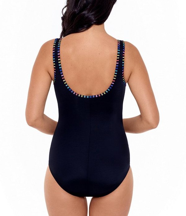 超人気の リーボック レディース ワンピース トップス Our Zips Our Sealed Shirred Zip Front Tummy Control One Piece Swimsuit Multi New限定品 Montecarlocasinos Jp