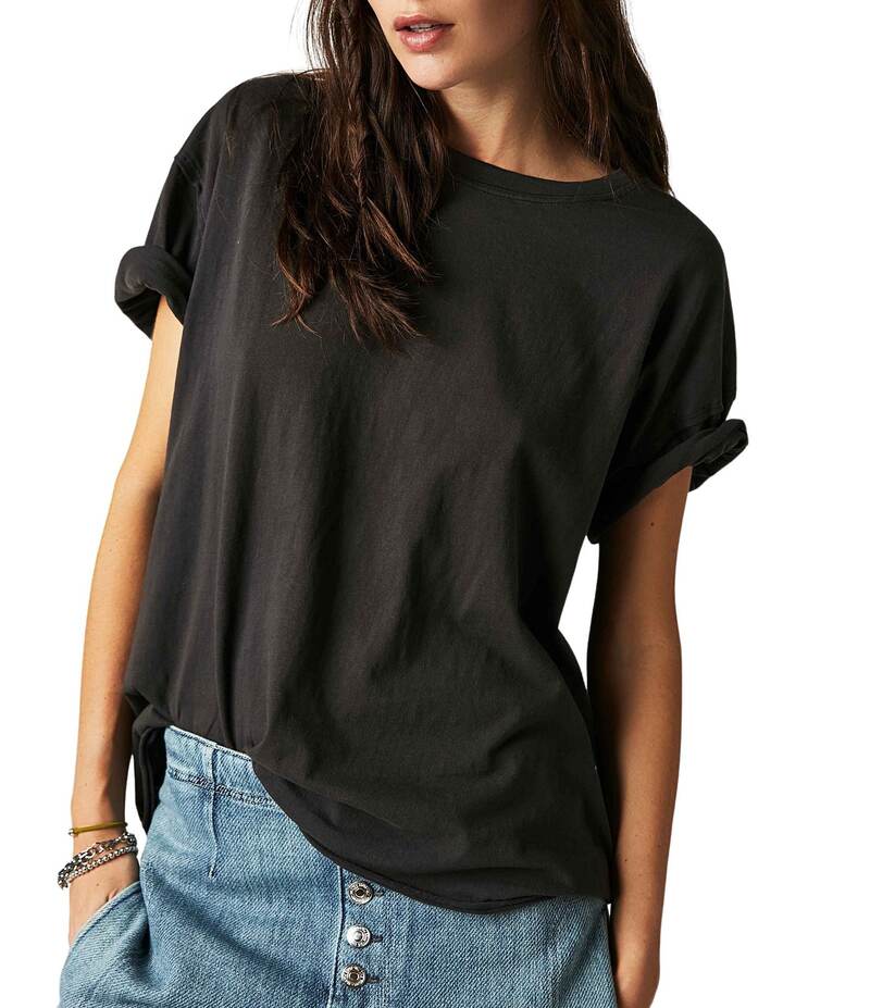 フリーピープル レディース トップス シャツ クルーネック Tシャツ Free People Nina Short Sleeve Raw Edge Crew Neck Boxy Tee Shirt Black ブラック|ReVida 店