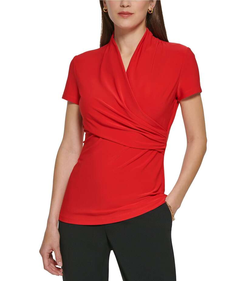 ダナキャラン レディース トップス シャツ Vネック ギャザー DKNY by Donna Karan Surplice V-Neck Side Ruched Short Sleeve Top Poppy
